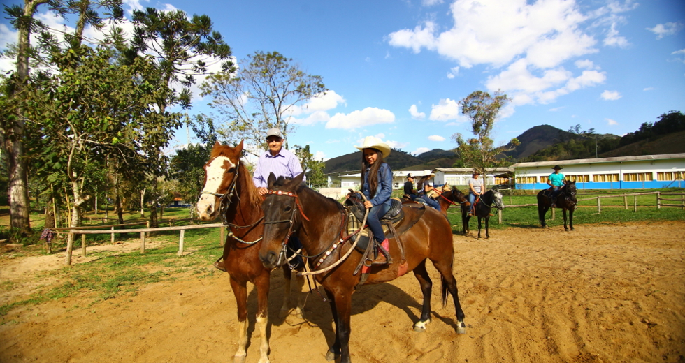 cv__4009-claudio_vieira.jpg