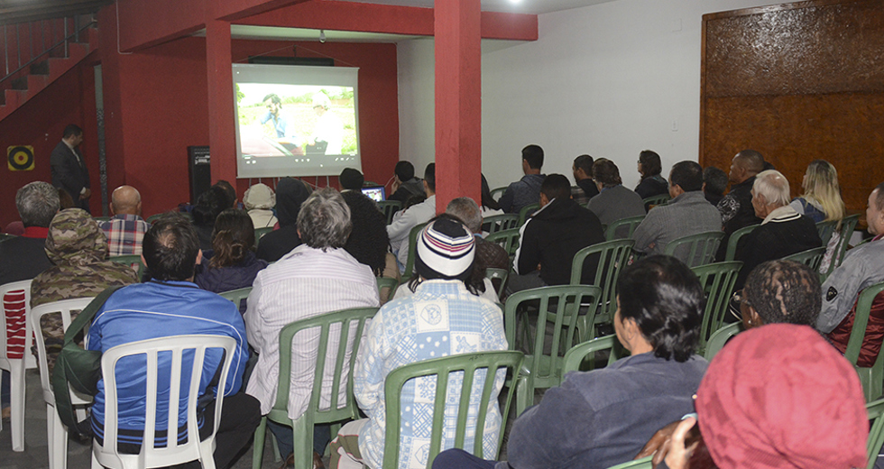 reuniao-sobre-regularizacao-bairro-aguas-da-prata-05-08-2019-lucas-cabral-19.jpg