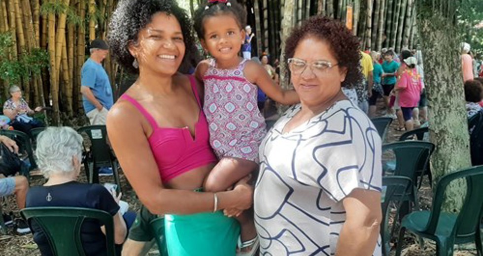 Grito de Carnaval dos frequentadores das Casas do Idoso no Parque Vicentina Aranha