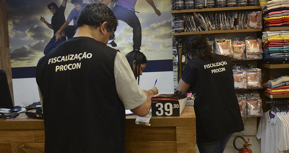fiscalizacao-procon-sjc-24-07-2019-lucas-cabral-21.jpg