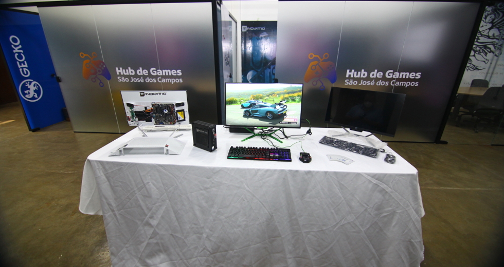cv__7168_claudio_vieira.jpg