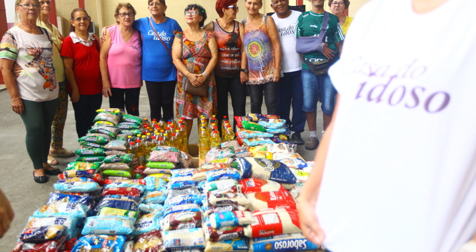 entrega_alimentos_casa_idoso-44-claudio_vieira.jpg