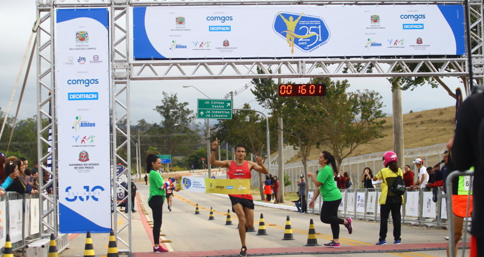 cv__3598-claudio_vieira.jpg