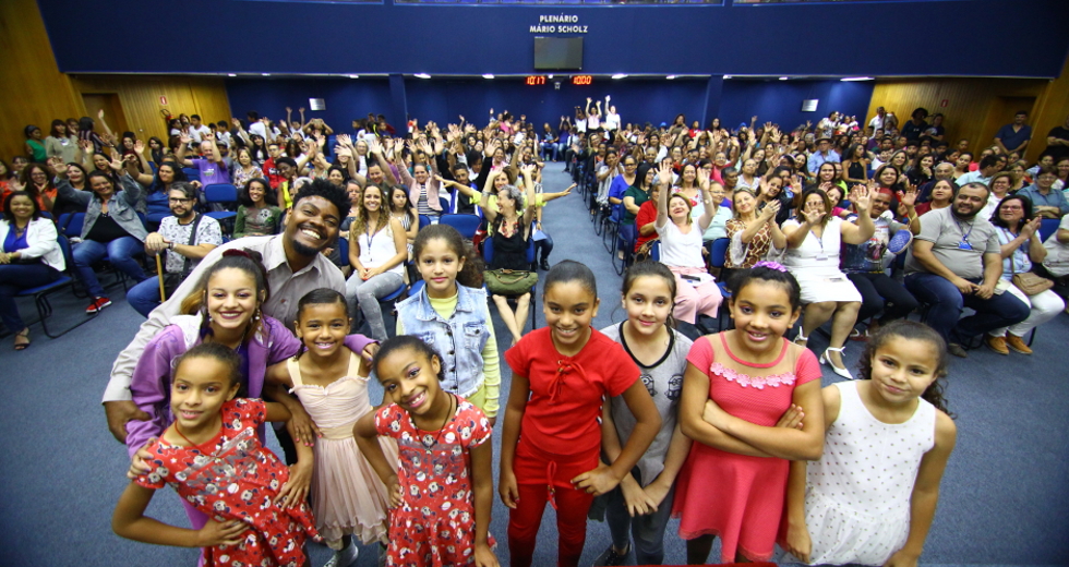 cv__4523-claudio_vieira.jpg