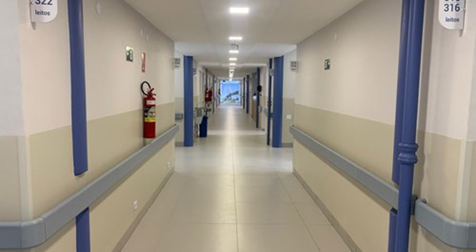 Clínica 3 do Hospital Municipal - Antes e depois das reformas