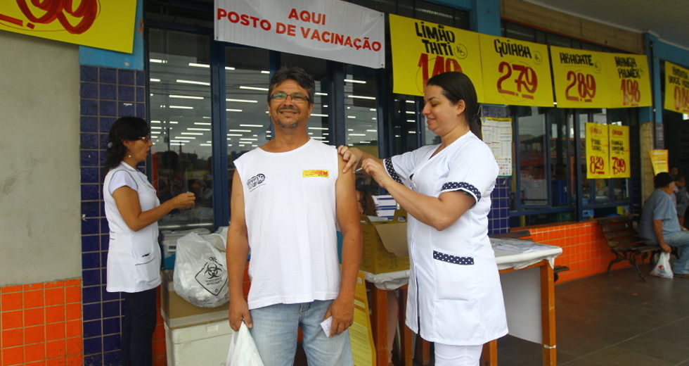 vacinac-a-o_febre_amarela_a_p-11-claudio_vieira.jpg