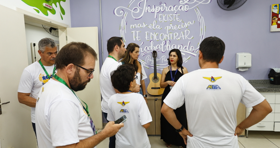 Projeto Sócios-Mirins visita o MIC. Foto: Claudio Vieira/PMSJC 05-11-2025 