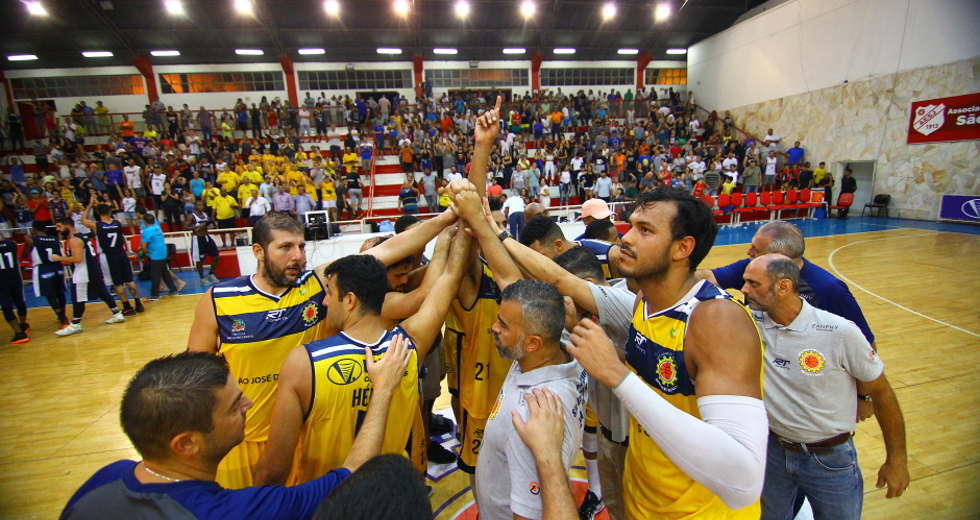 basquete-59-claudio_vieira.jpg