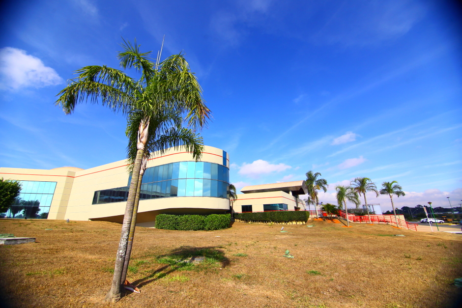 cv__9252-claudio_vieira.jpg