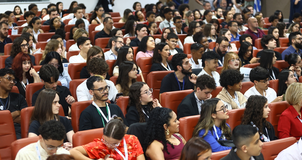 Debates globais e novas perspectivas marcam a abertura da SIEF 2025 