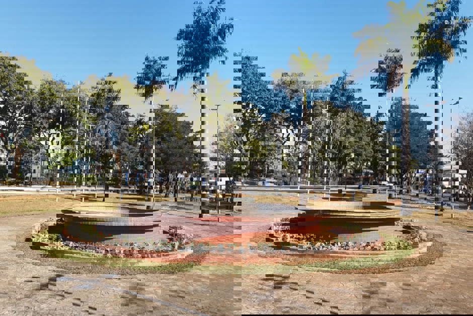Praça das Bandeiras