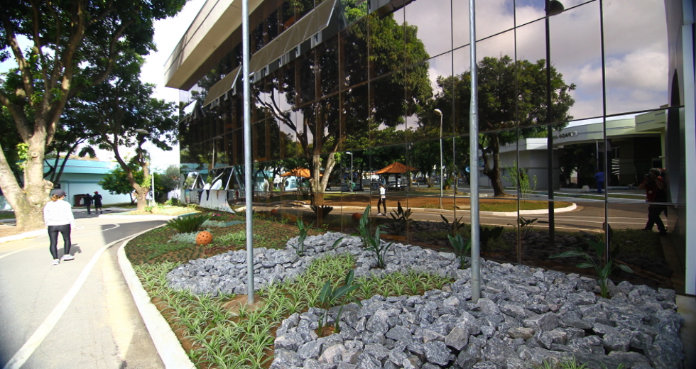 cv__3955_claudio_vieira.jpg