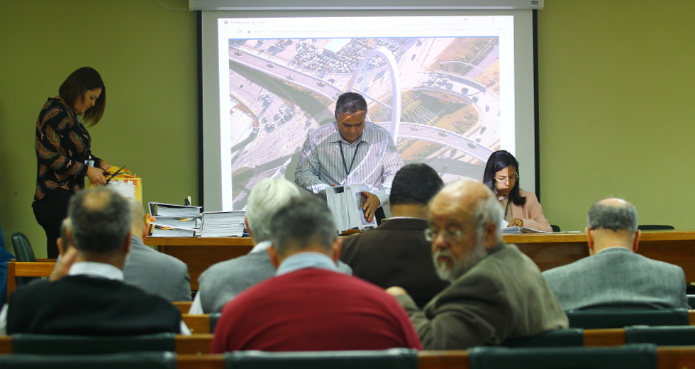 cv__9327-claudio_vieira.jpg