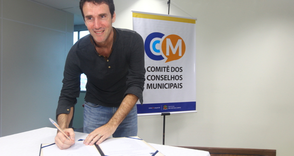 cv__4867_claudio_vieira.jpg
