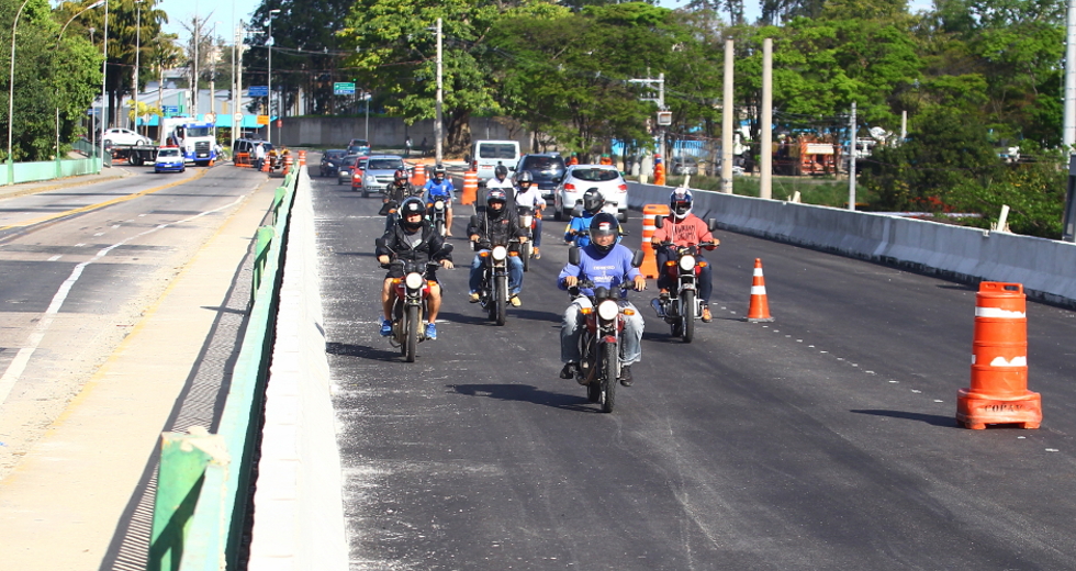 cv__7089-claudio_vieira.jpg