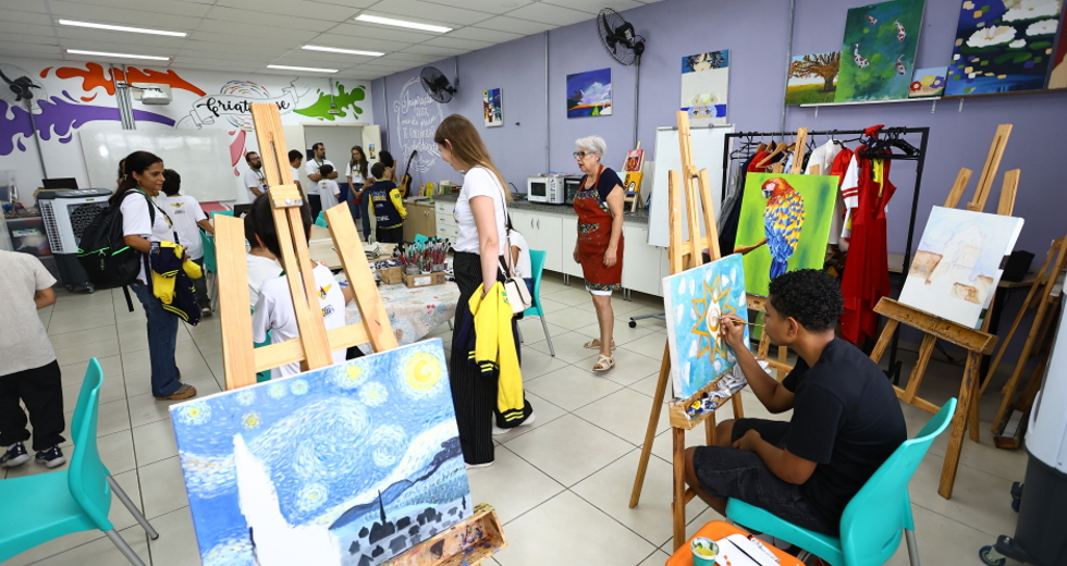 Projeto Sócios-Mirins visita o MIC. Foto: Claudio Vieira/PMSJC 05-11-2025 