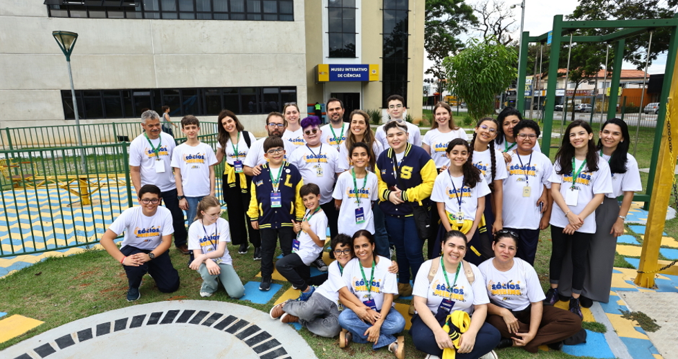 Projeto Sócios-Mirins visita o MIC. Foto: Claudio Vieira/PMSJC 05-11-2025 