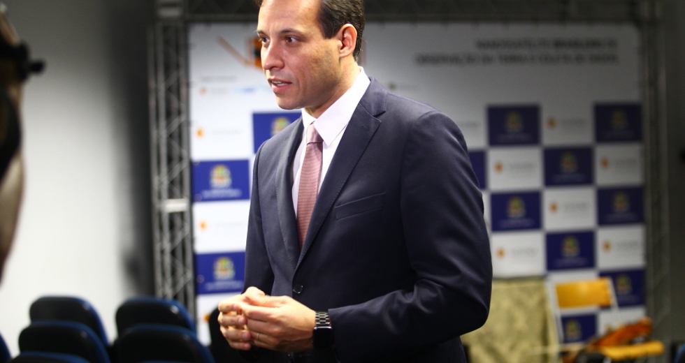 cv__9859_claudio_vieira.jpg