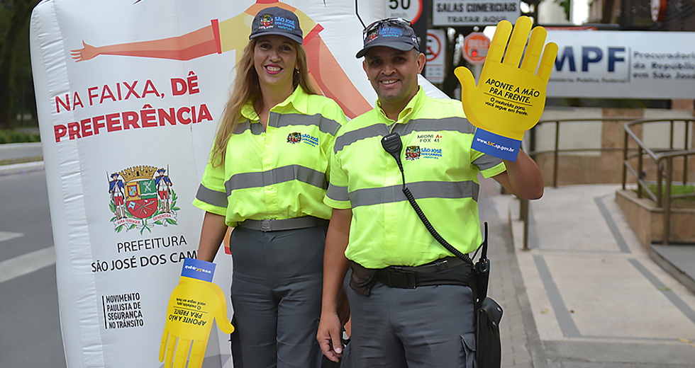 campanha-sinal-de-gentileza-avenida-nove-de-julho-15-10-2019-lucas-cabral-01.jpg