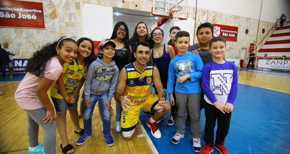 cv__1631-claudio_vieira.jpg