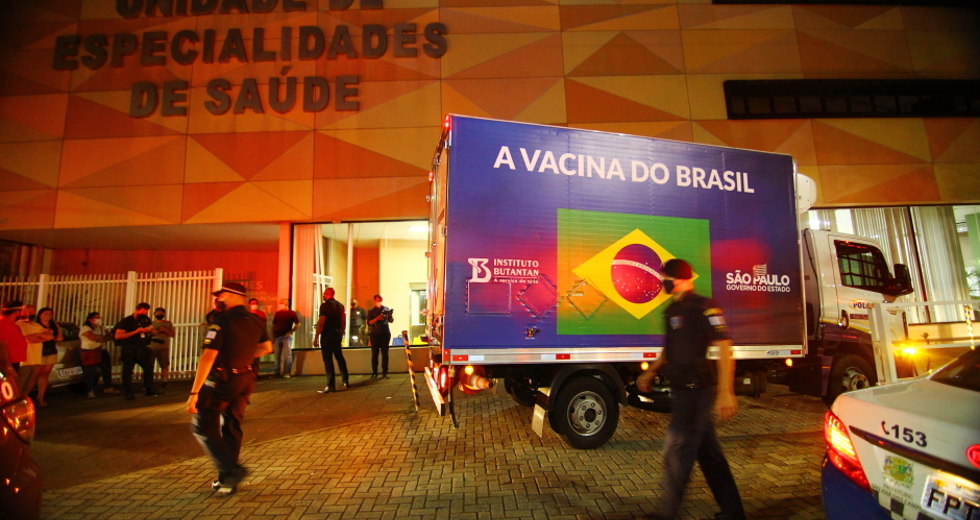 cv__9312_claudio_vieira.jpg