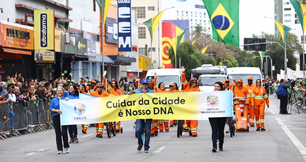 7 de Setembro Dia da Independência - Desfile cívico-militar na Rua 15 de Novembro. Foto: Claudio Vieira/PMSJC 07-09-2025 