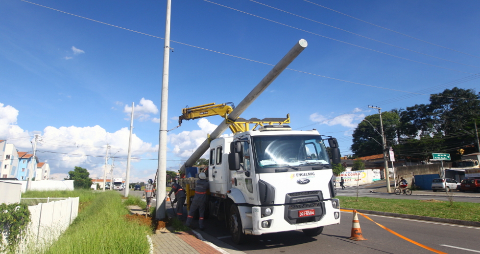 instalac-a-o_postes-01-claudio_vieira.jpg