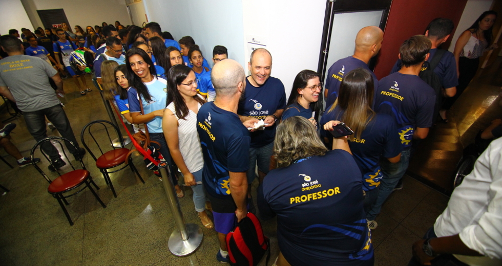 cv__6690_claudio_vieira.jpg