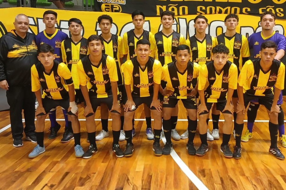 Foto: Divulgação Equipes da Copa Popular de Futsal 2025, realizada pela Prefeitura de São José dos Campos