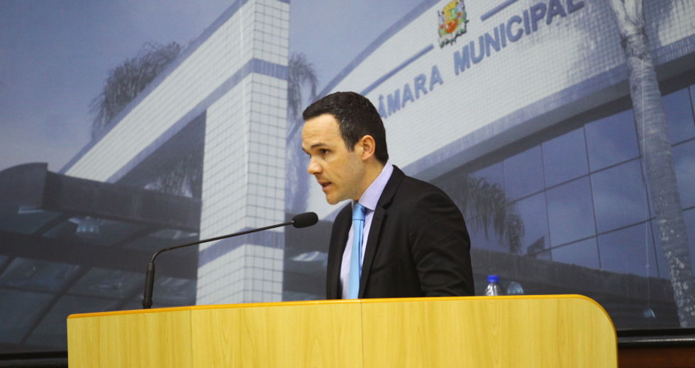 cv__7784_claudio_vieira.jpg