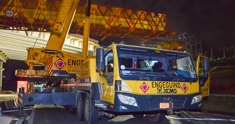 remocao-passarela-de-obras-via-cabui-01-04-2019-lucas-cabral-04.jpg