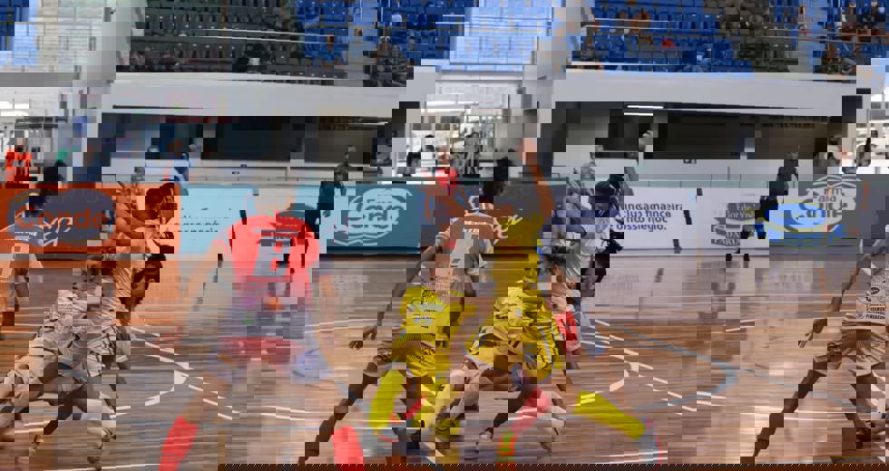 futsal-feminino-sao-jose-2-x-2-pindamonhangaba-1.jpeg