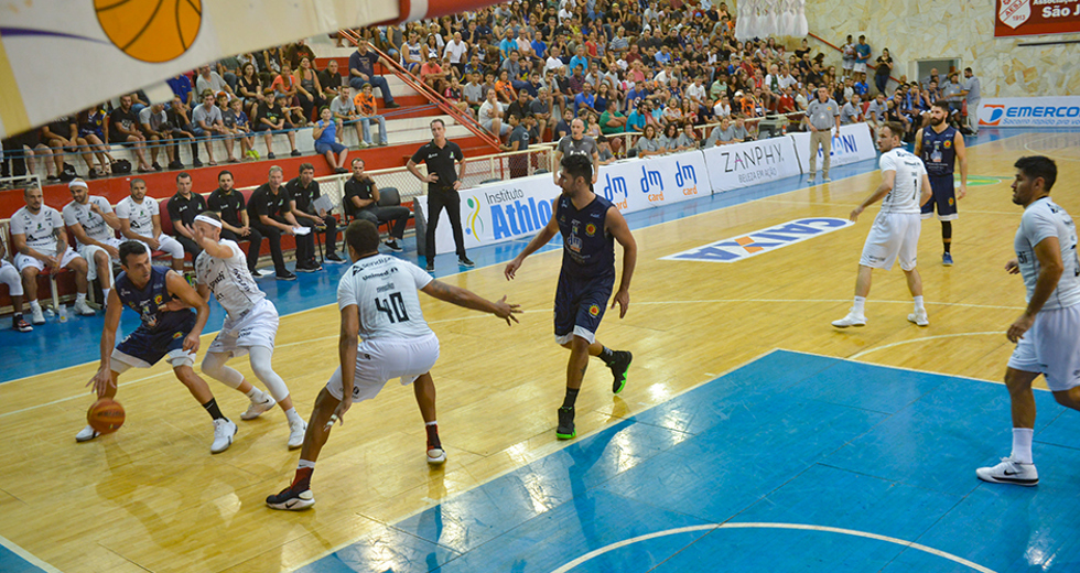 basquete-sao-jose-x-bauru-14-03-2019-lucas-cabral-09.jpg