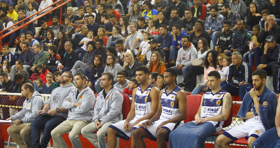 cv__4061-claudio_vieira.jpg