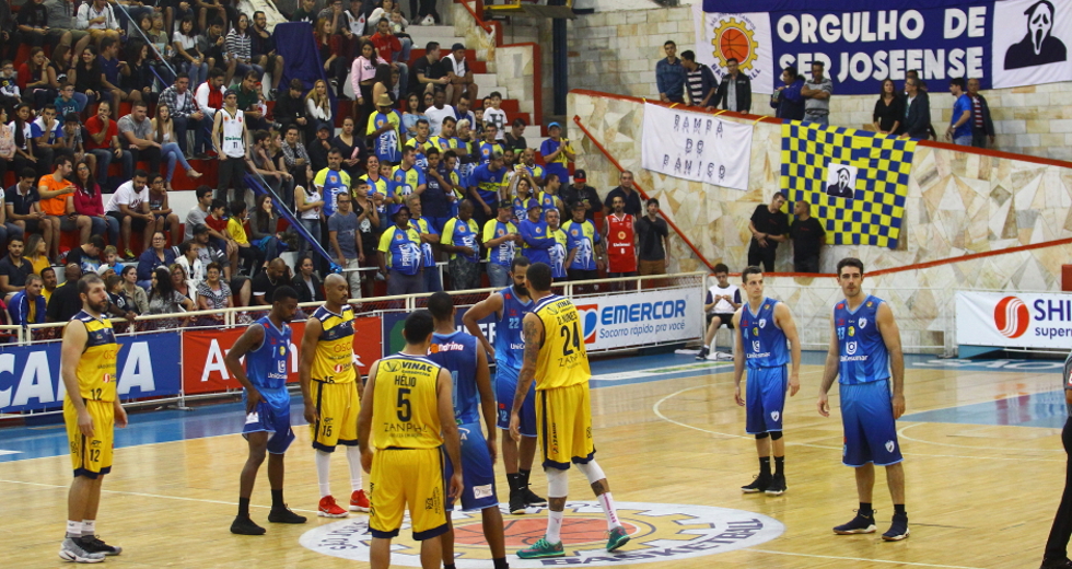 cv__1380-claudio_vieira.jpg