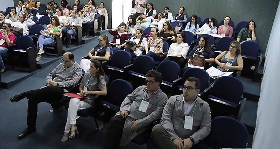 curso-emergencias-obstetricas-09-11-2019-lucas-cabral-01.jpg