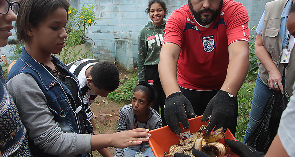 oficina-implatacao-composteira-emef-rosa-tomita-14-11-2019-lucas-cabral-12.jpg