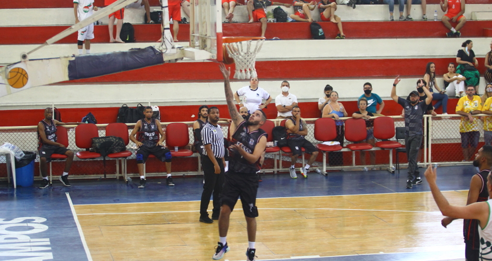 cv__4544_claudio_vieira.jpg