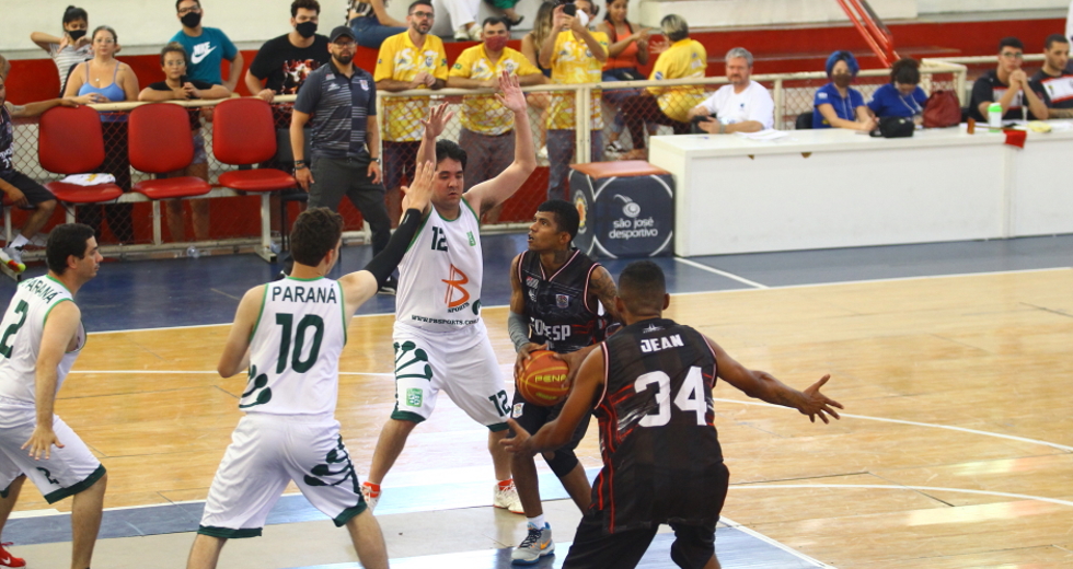 cv__4584_claudio_vieira.jpg