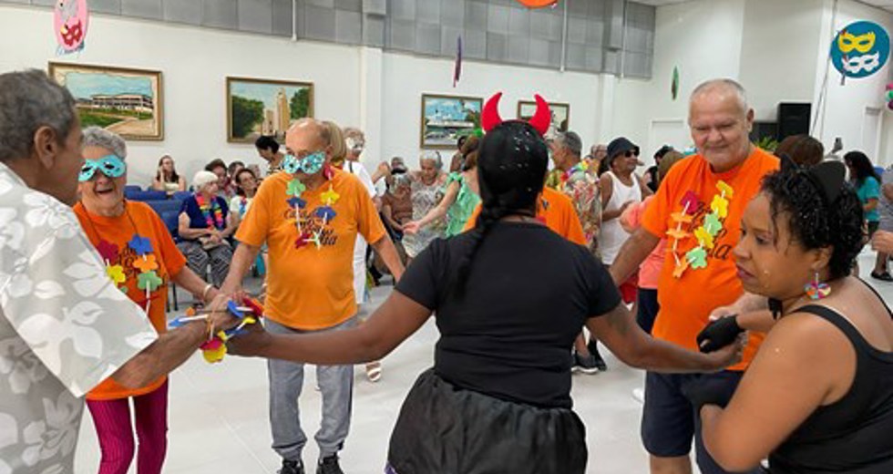 Concurso de fantasias de Carnaval na Casa do Idoso Centro
