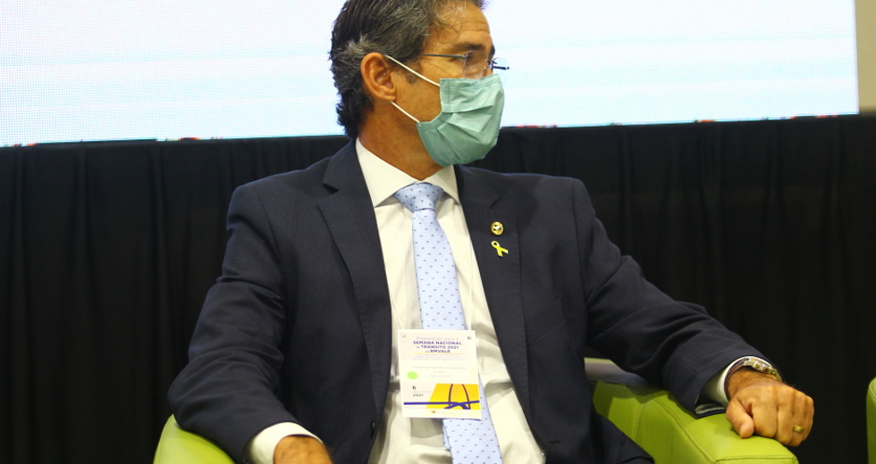 cv__6507_claudio_vieira.jpg