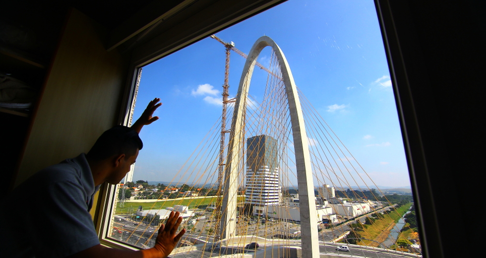 cv__3680_claudio_vieira.jpg