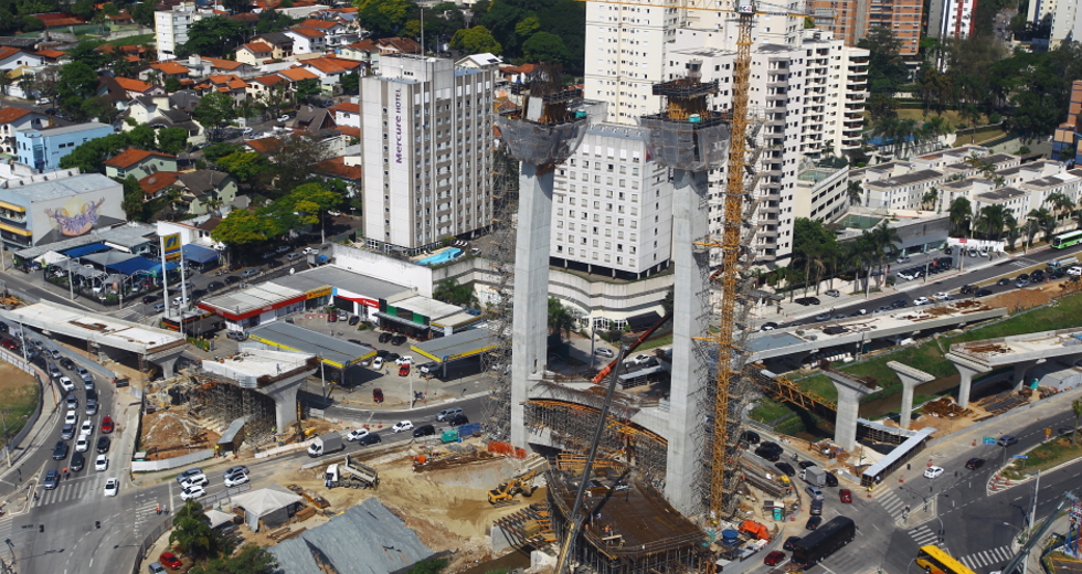 cv__8649_claudio_vieira.jpg
