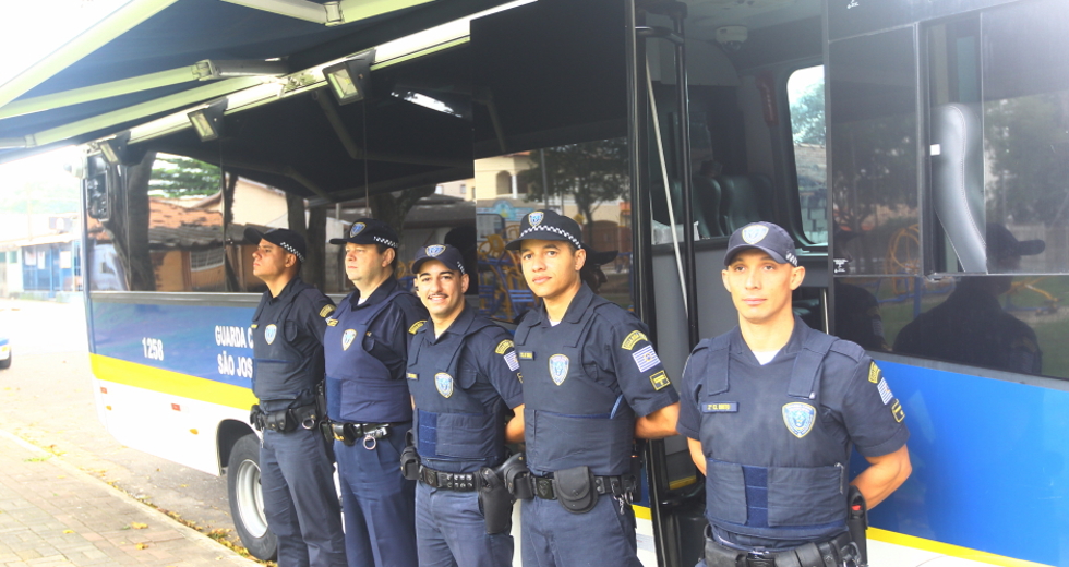 cv__0158_claudio_vieira.jpg