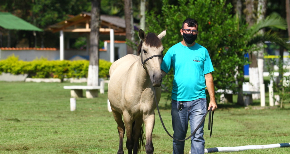 cv__8918_claudio_vieira.jpg