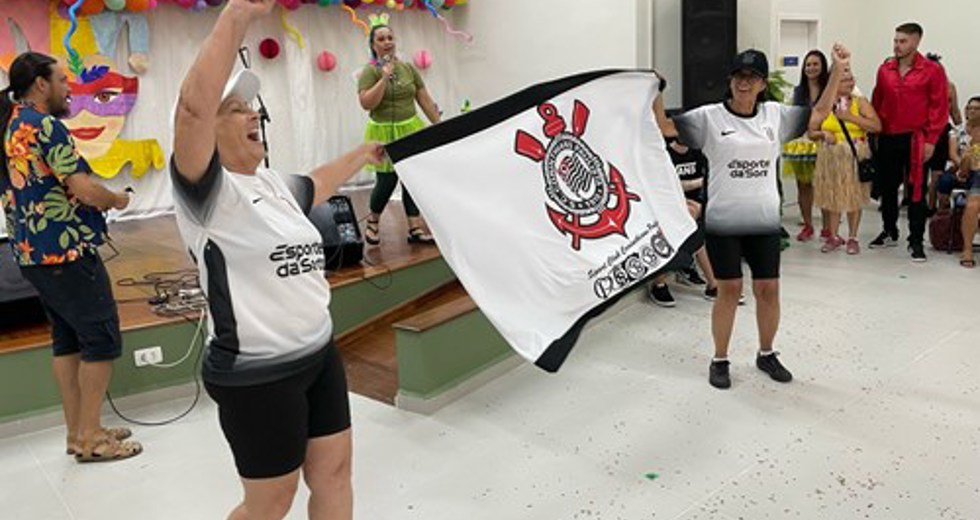 Concurso de fantasias de Carnaval na Casa do Idoso Centro