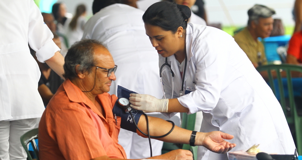 cv__8323-claudio_vieira.jpg