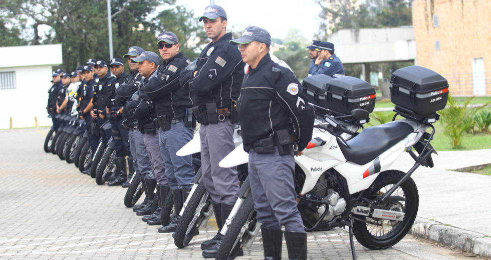 cv__1866_claudio_vieira.jpg