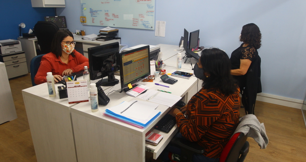 cv__6189_claudio_vieira.jpg