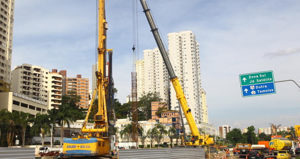 cv__1935_claudio_vieira.jpg